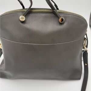 Furla Agata Gray Leather Handbag. Quiet Luxury